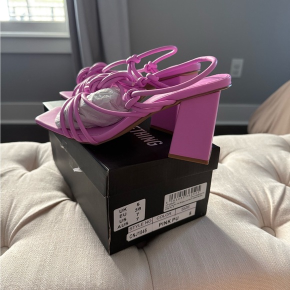NEW‎ PrettyLittleThing Pink Strappy Heeled Sandals Size 7 - Picture 4 of 9